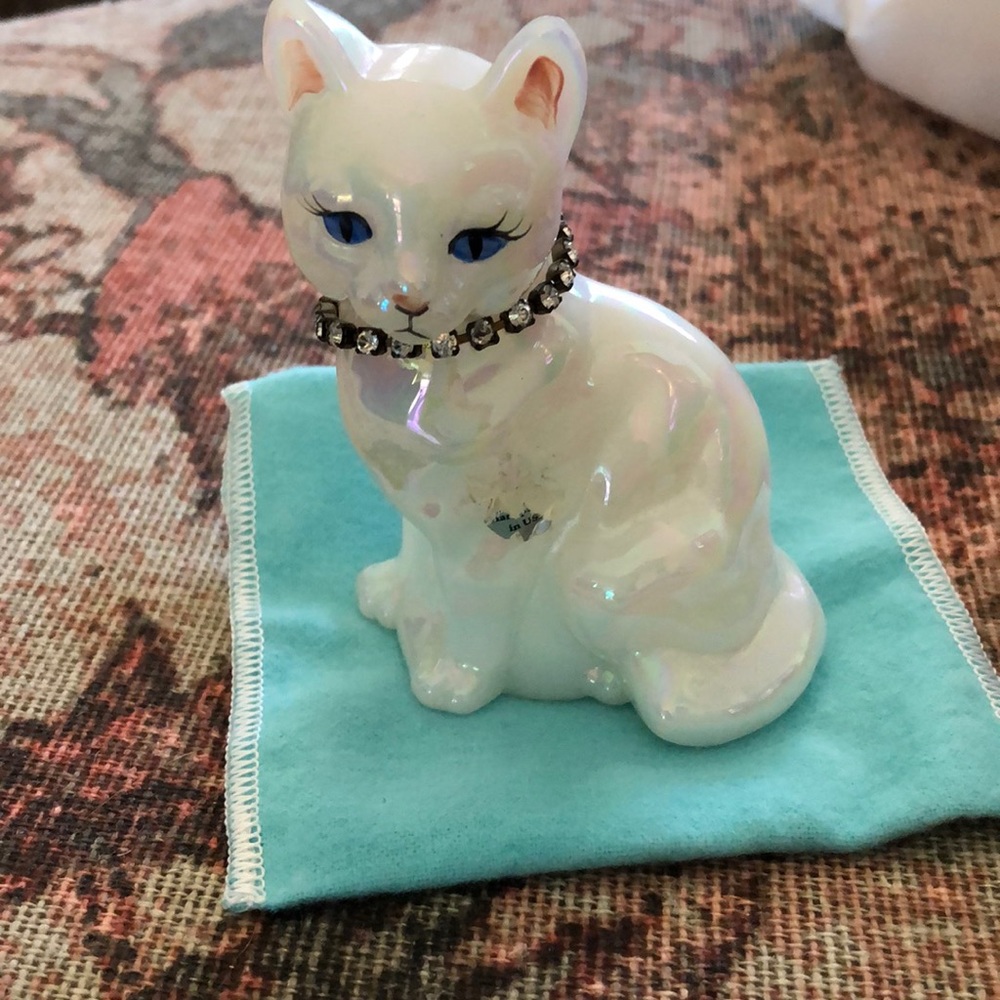 Fenton Cat